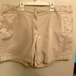 Khaki shorts